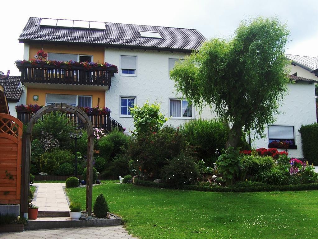 Haus Rossner Lägenhet Nemmersdorf Exteriör bild